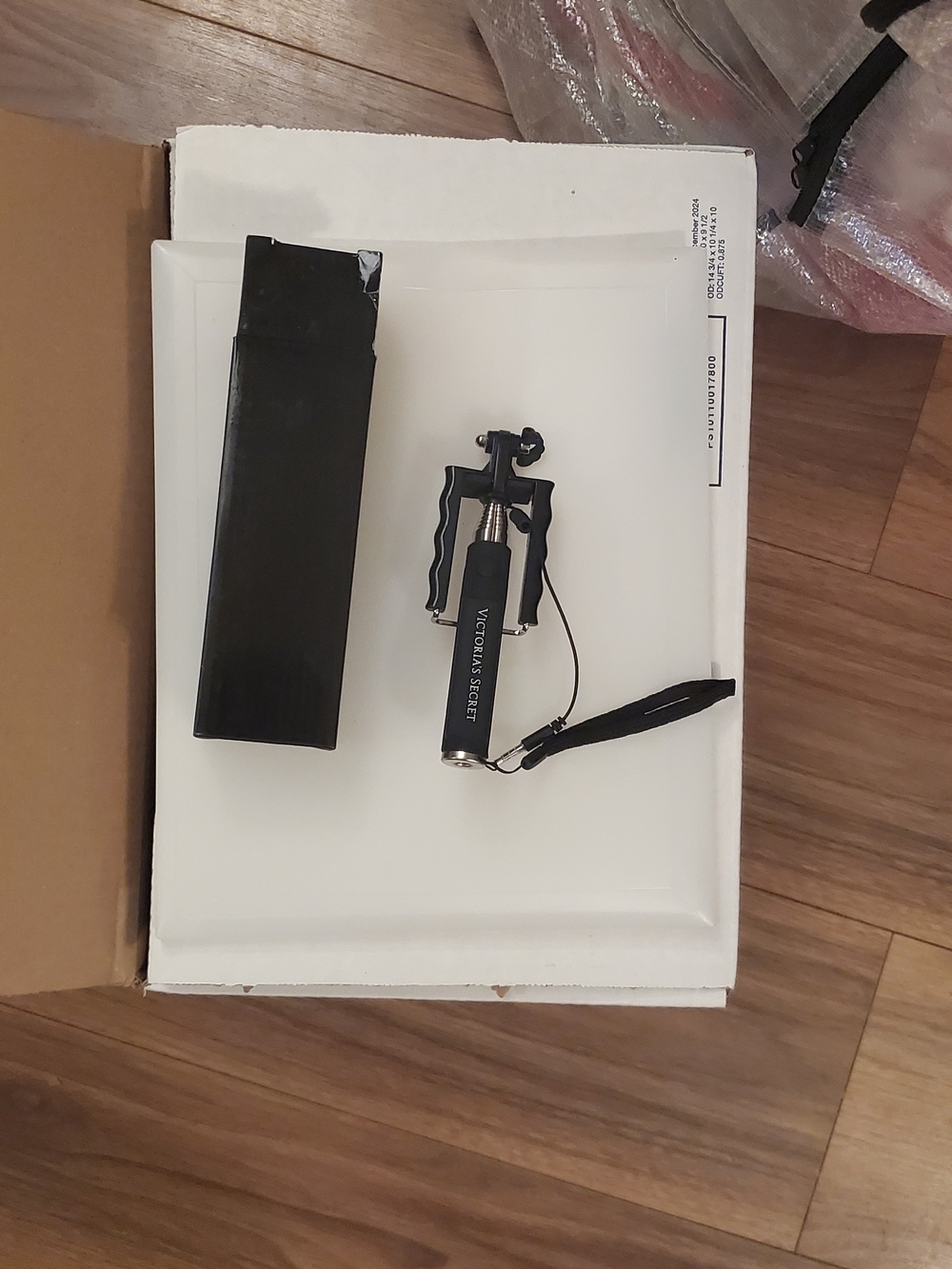 Rare Victoria Secret Selfie Stick NWOT